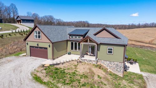 4608 Philipps Rd, Granville, OH, 43023-9710 | Card Image