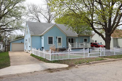 121 N 16th St, Estherville, IA, 51334-2050 | Card Image