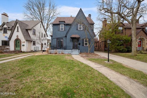 3723 Grantley Rd, Toledo, OH, 43613-4729 | Card Image