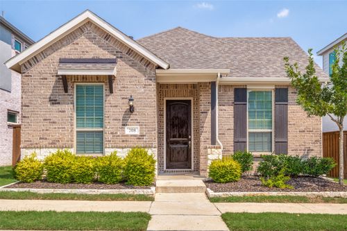 708 Waterbrook Pkwy, Argyle, TX, 76226-2311 | Card Image