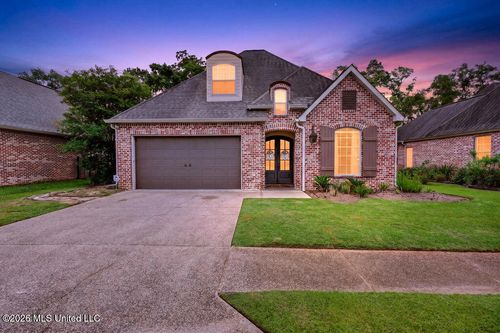 3812 Acadian Village Dr, Ocean Springs, MS, 39564-6202 | Card Image