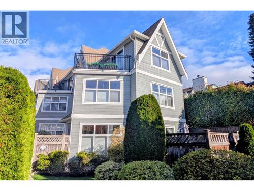 1-252 W 13th St, North Vancouver, BC, V7M1N7 | Card Image