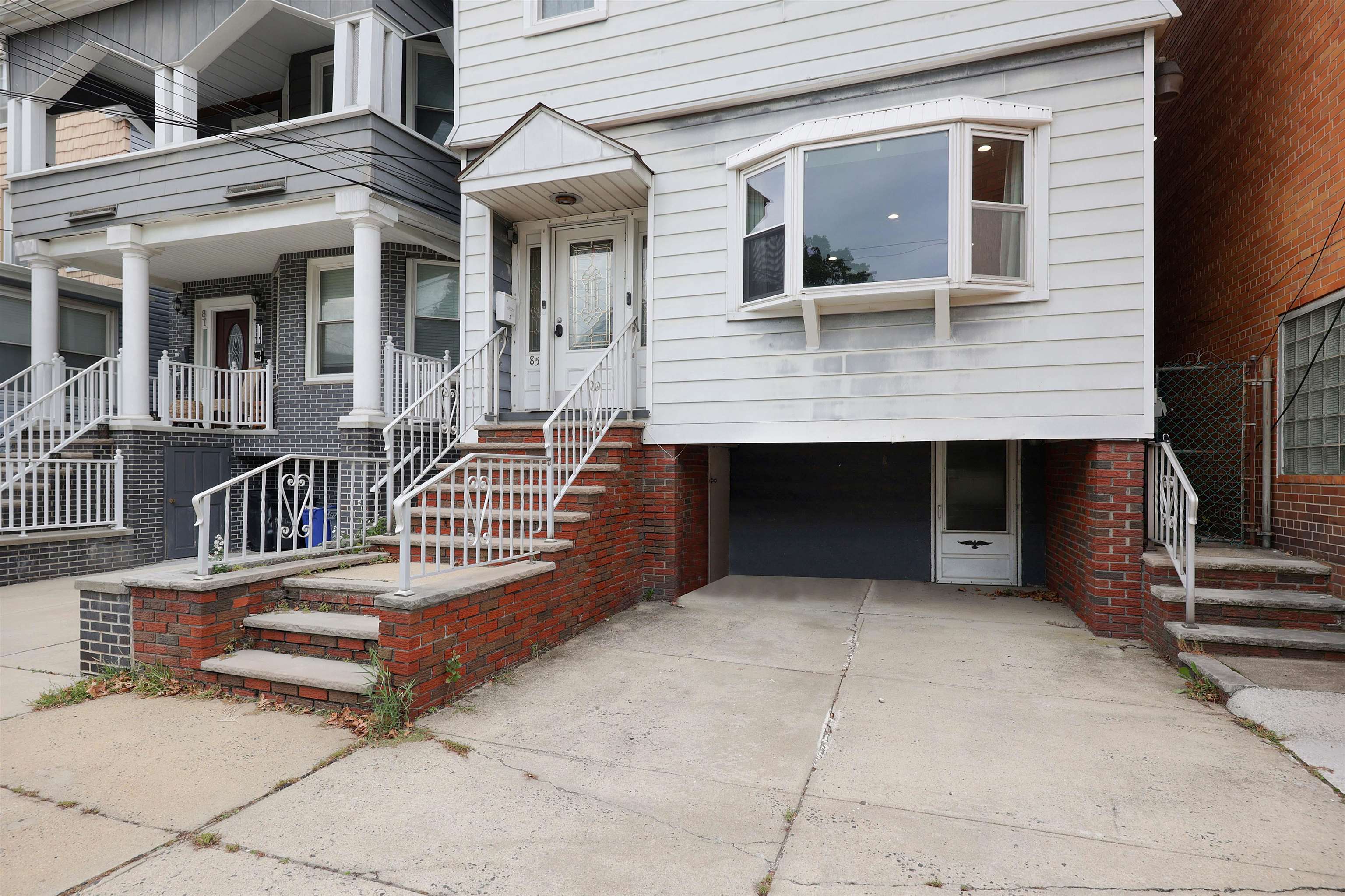 Residential Lease in Bayonne