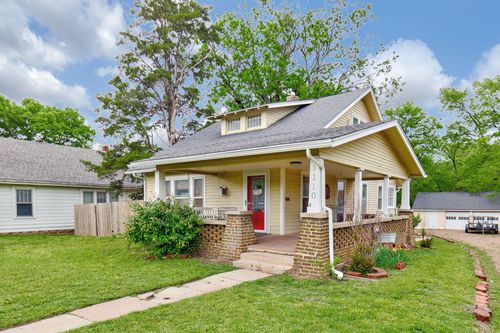 1110 State St, Augusta, KS, 67010-1120 | Card Image