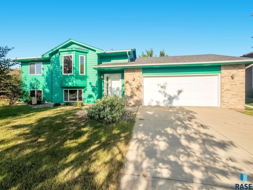 6009 Cain Ave, Sioux Falls, SD, 57106 | Card Image