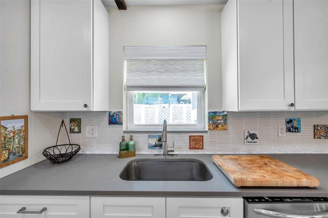 2009 Cleveland St, House other with 3 bedrooms, 2 bathrooms and null parking in CLEARWATER FL | Image 7