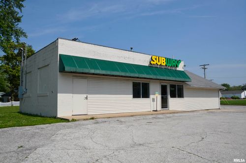 494 E Hurst St, Bushnell, IL, 61422-1570 | Card Image