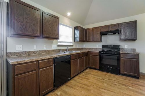 2450 Jonahs Way, Houston, TX, 77073-6916 | Card Image