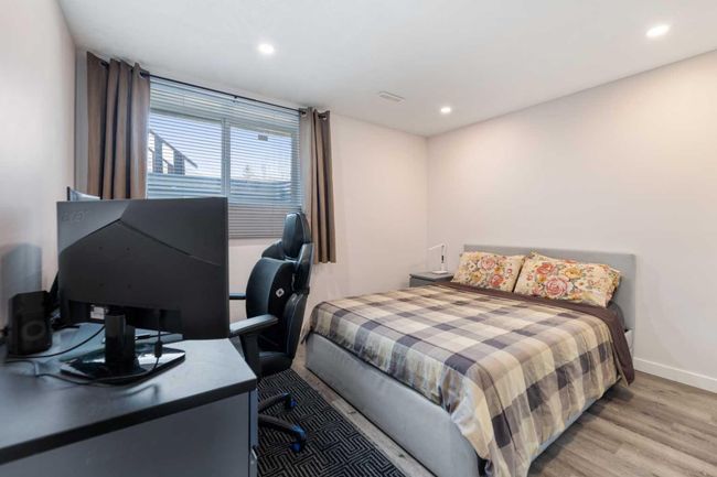 40 Everwillow Pk Sw, House other with 4 bedrooms, 4 bathrooms and 4 parking in Calgary AB | Image 28