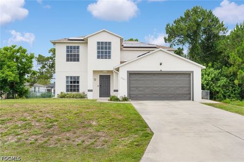3705 27th St Sw, Lehigh Acres, FL, 33976-4204 | Card Image