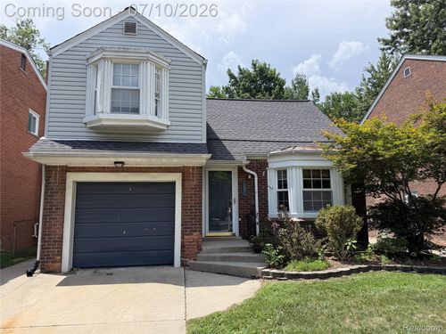 643 N Rosevere Ave, Dearborn, MI, 48128-1739 | Card Image