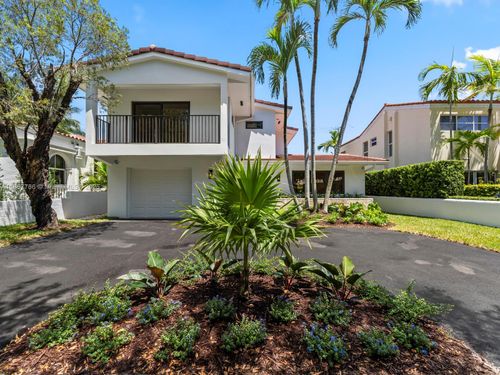 1019 Venetia Ave, Coral Gables, FL, 33134-2462 | Card Image