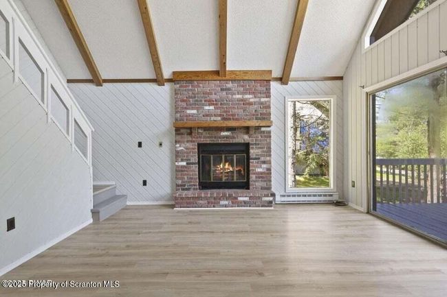 Fireplace | Image 6