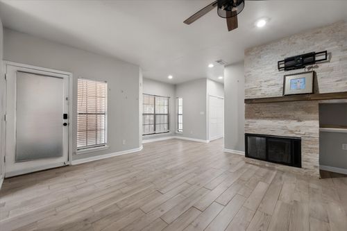 128-2730 Silver Creek Dr, Arlington, TX, 76006-3512 | Card Image