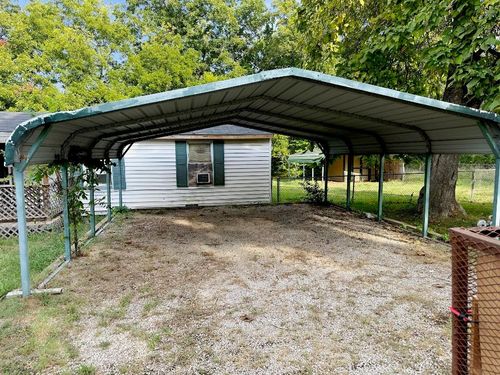 104 N 4th St, Ravia, OK, 73455 | Card Image