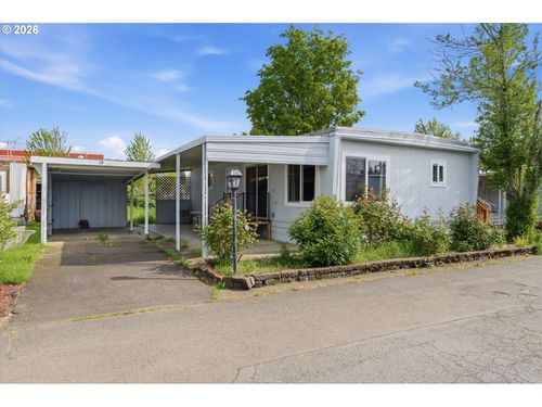 612 N Cascade Dr, Woodburn, OR, 97071-3004 | Card Image