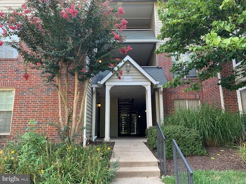 apt-1722-12158 Penderview Ln, FAIRFAX, VA, 22033-4750 | Card Image