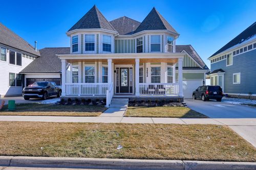 54624 Ann Dr, Macomb, MI, 48042-5840 | Card Image