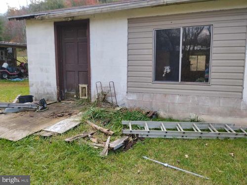 549 Buffalo Mountain Rd Sw, Willis, VA, 24380-4188 | Card Image