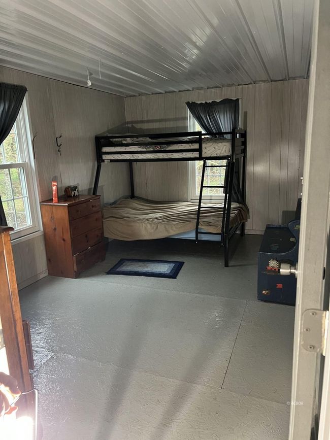 33695 State Route 683, House other with 5 bedrooms, 2 bathrooms and null parking in Mc Arthur OH | Image 18