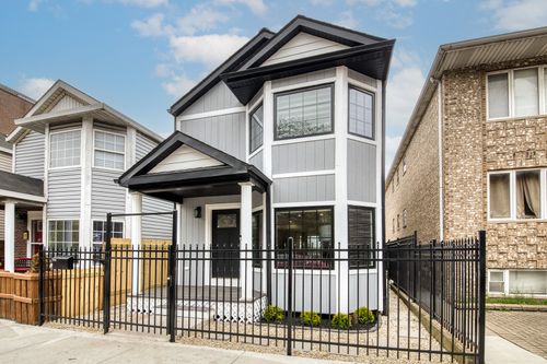 1715 S Ruble St, Chicago, IL, 60616-1132 | Card Image