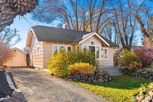 708 E Capitol Ave, Ellensburg, WA, 98926-3419 | Card Image