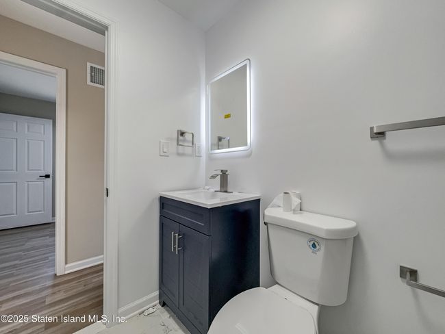 81 Selvin Loop | Image 15