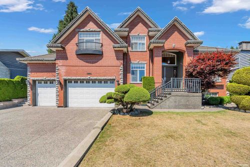 717 Shaw Ave, Coquitlam, BC, V3K2R7 | Card Image