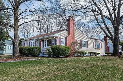 1-111 Lumae St, Springfield, MA, 01119-2507 | Card Image