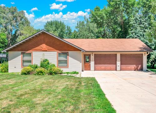 1300 Country Club Drive, Okoboji, IA, 51355 | Card Image