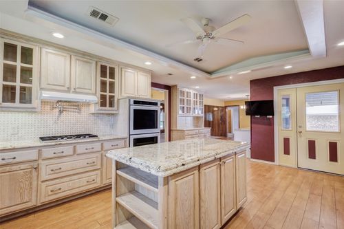200 Westpark Dr N, Mckinney, TX, 75071-3530 | Card Image