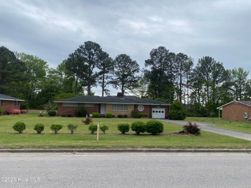 1404 N Berkeley Blvd, Goldsboro, NC, 27534-3424 | Card Image