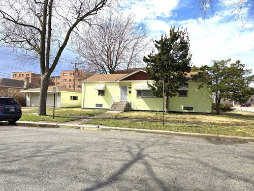 750 W 144th St, Riverdale, IL, 60827-2661 | Card Image