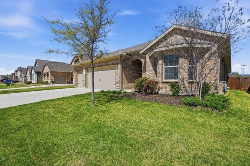 1716 Bellatrix Dr, Haslet, TX, 76052-3471 | Card Image