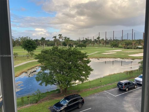 e403-6995 Nw 186th St, Hialeah, FL, 33015-3444 | Card Image