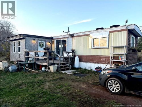 30 Macdonald Lane, Cambridge Narrows, NB, E4C1V1 | Card Image