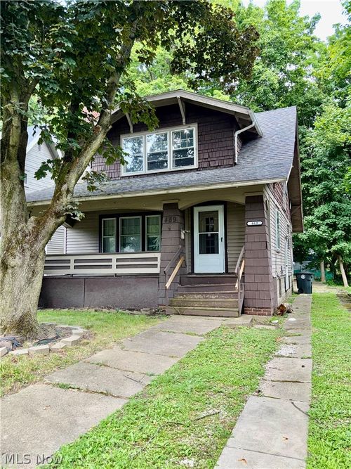469 Storer Ave, Akron, OH, 44320-2052 | Card Image