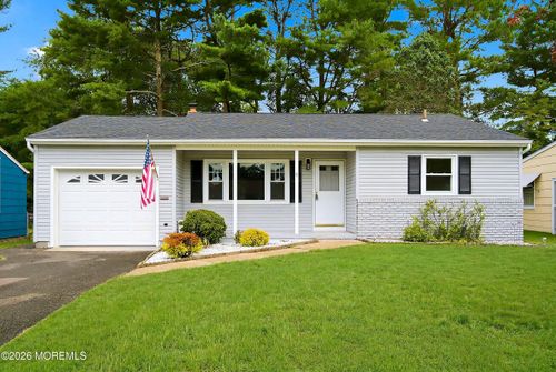 9 Hamilton Ct, Berkeley, NJ, 08757-4518 | Card Image