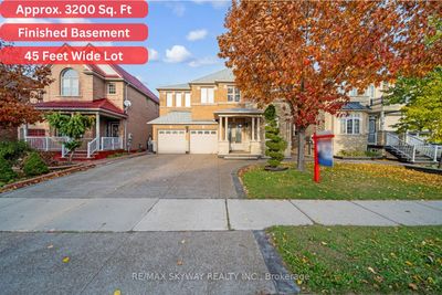 17 Valleycreek Dr, House other with 4 bedrooms, 6 bathrooms and 6 parking in Brampton ON | Image 1