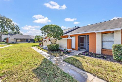 56 Silver Falls Circle, KISSIMMEE, FL, 34743 | Card Image