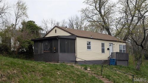 7200 Sapphire Ave, Saint Louis, MO, 63136-1254 | Card Image