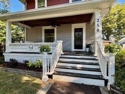 Front Porch | Image 2