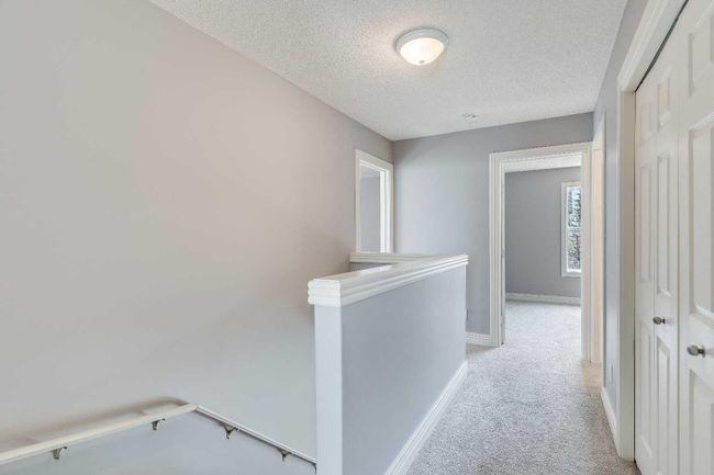 135 Bridlewood View Sw, Home with 4 bedrooms, 2 bathrooms and 3 parking in Calgary AB | Image 13