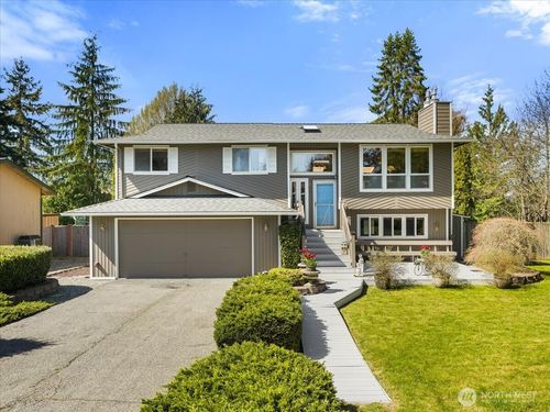 8006 45th Ave W, Mukilteo, WA, 98275-3022 | Card Image