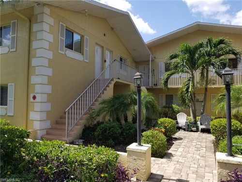 201-8162 Country Rd, FORT MYERS, FL, 33919-7135 | Card Image