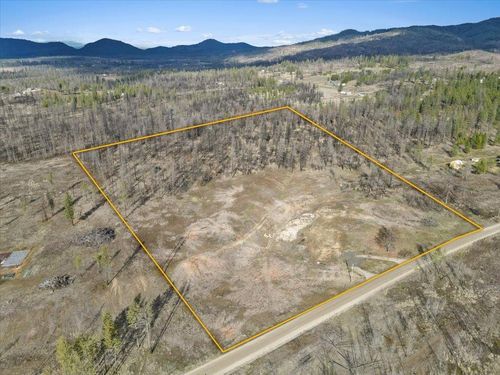 15015 E Eistrup Rd, Elk, WA, 99009-9639 | Card Image