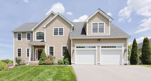 41 Magill Dr, Grafton, MA, 01519-1324 | Card Image