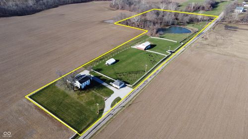 4757 W County Road 400 N, Connersville, IN, 47331-9652 | Card Image