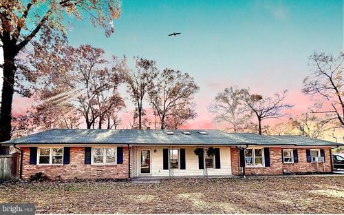 10155 Dogwood Dr, White Plains, MD, 20695-2809 | Card Image