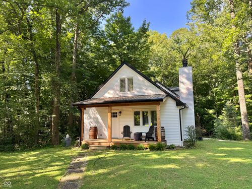 16 Jefferson Vly, Coatesville, IN, 46121-8935 | Card Image